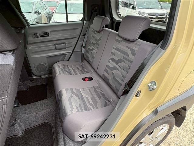 Daihatsu TAFT 2022-08 7330495-5