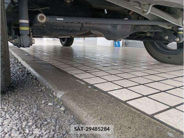 Daihatsu TAFT 2023-11 7360061-8