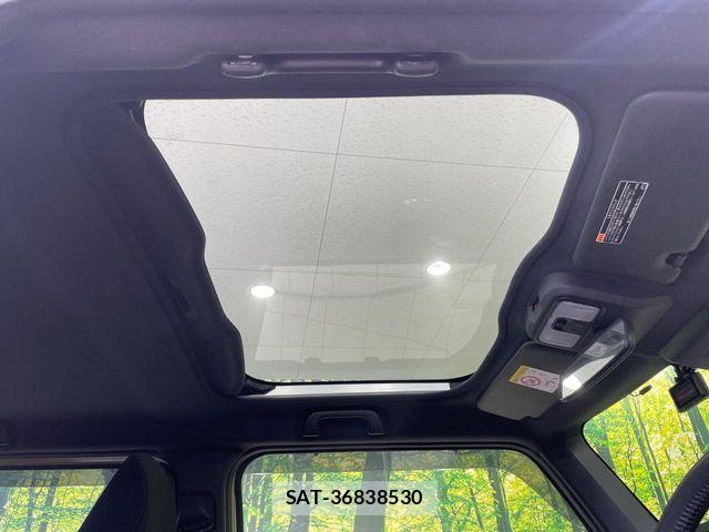 Daihatsu TAFT 2021-12 7360078-4