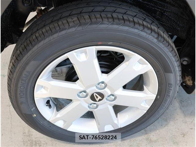 Daihatsu TAFT 2025-10 7458249-6