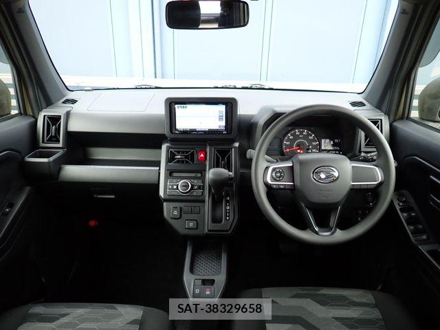 Daihatsu TAFT 2025-04 7510200-1