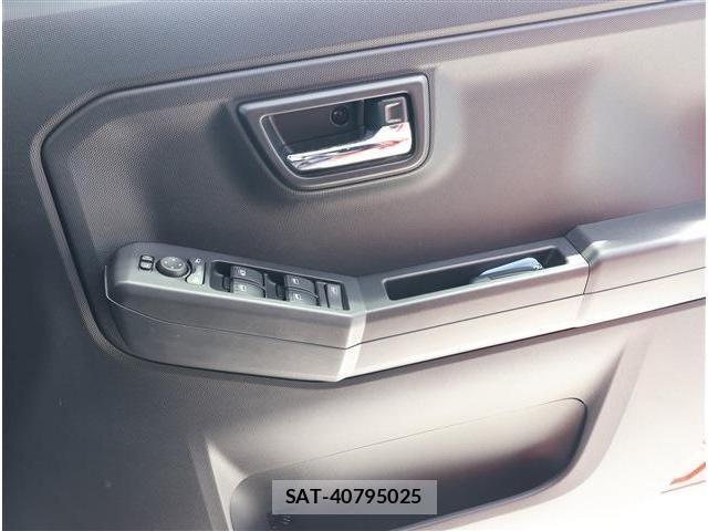 Daihatsu TAFT 2024-11 7503163-4