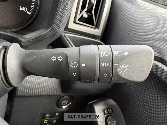 Daihatsu TAFT 2022-03 7620620-29