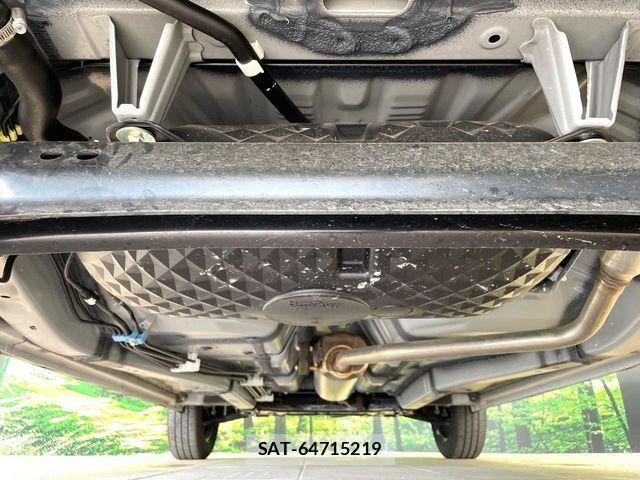 Daihatsu TAFT 2025-05 7620617-18