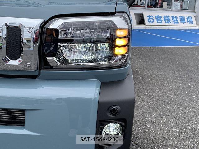 Daihatsu TAFT 2025-04 7879825-26