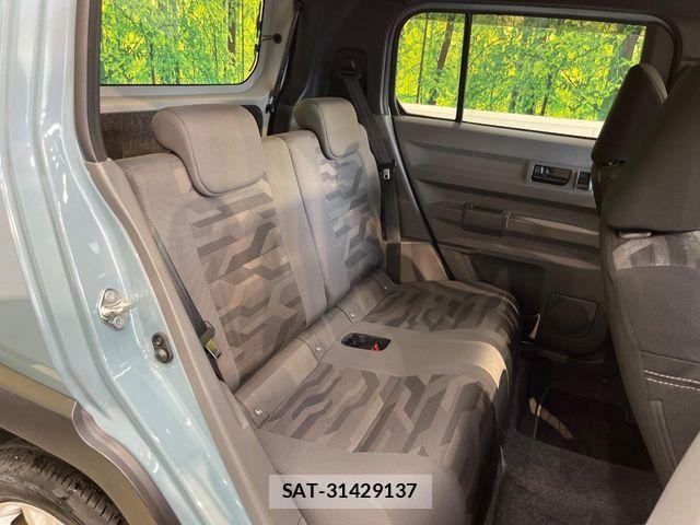 Daihatsu TAFT 2023-10 7981226-8