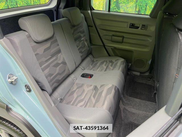 Daihatsu TAFT 2021-08 7981240-8