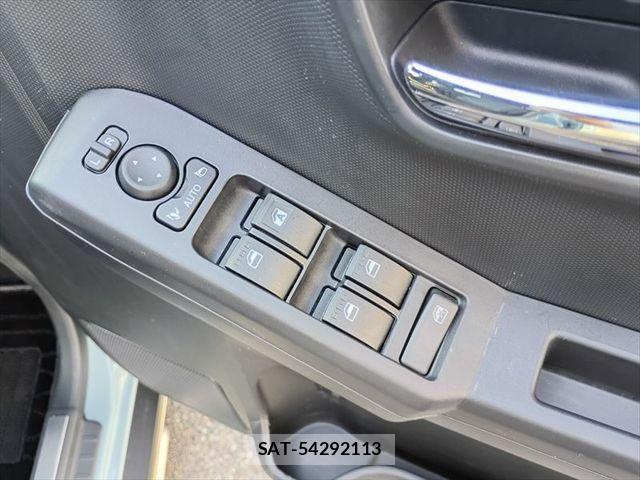 Daihatsu TAFT 2022-01 8038623-27