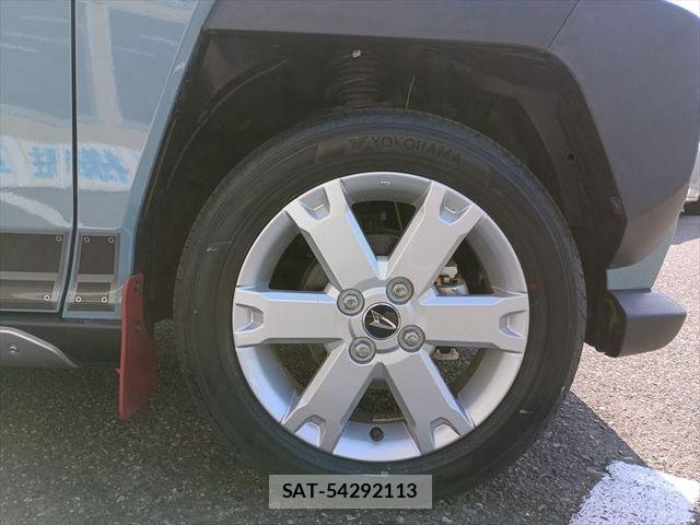 Daihatsu TAFT 2022-01 8038623-4