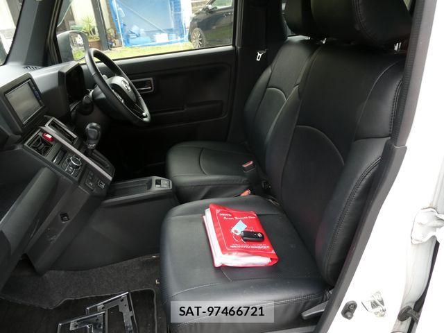 Daihatsu TAFT 2021-05 8038639-17