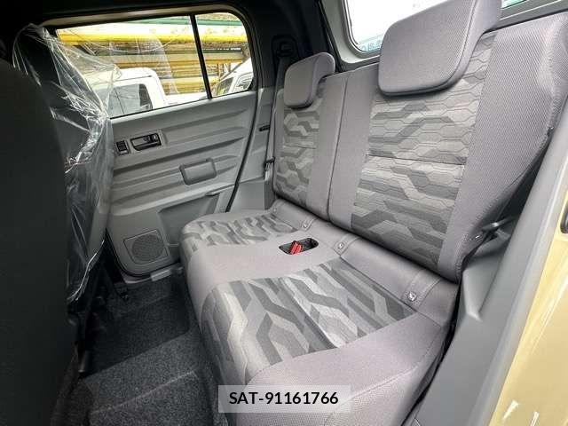 Daihatsu TAFT 2025-05 8038629-5