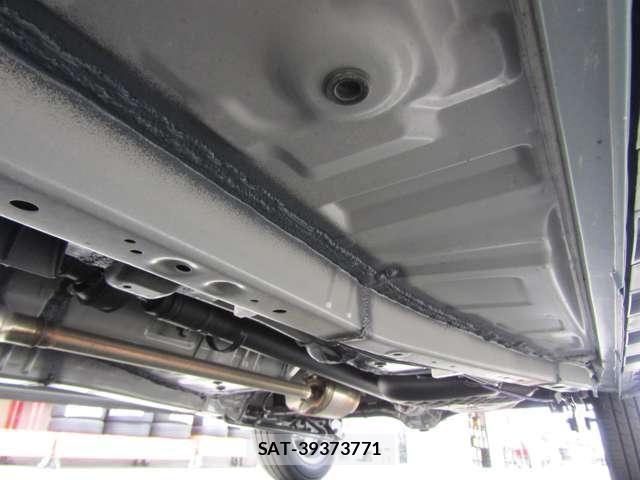 Daihatsu TAFT 2025-10 8075820-19