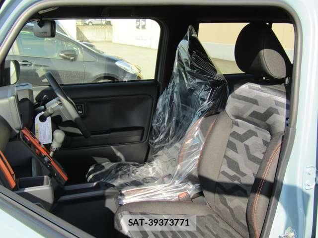 Daihatsu TAFT 2025-10 8075820-21