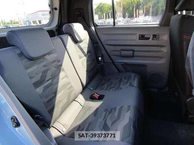 Daihatsu TAFT 2025-10 8075820-22