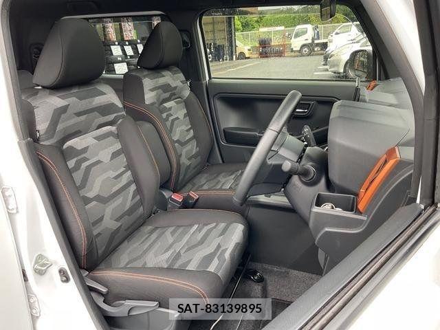 Daihatsu TAFT 2022-07 8075832-9