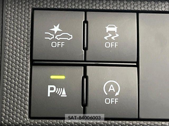 Daihatsu TAFT 2021-10 8075827-6