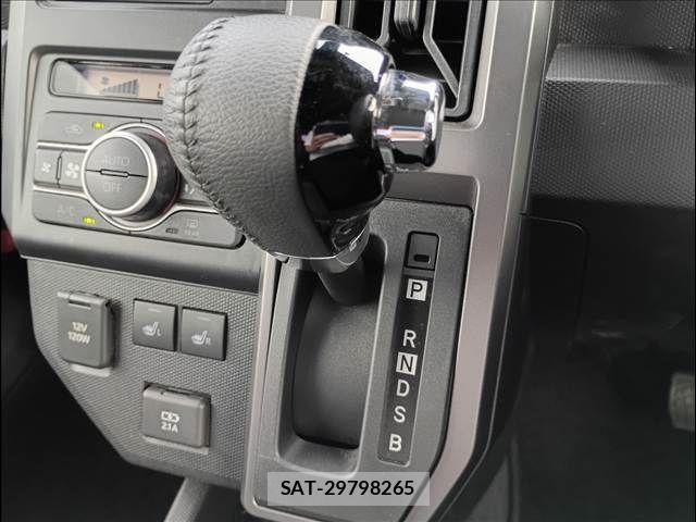 Daihatsu TAFT 2025-01 8102195-10