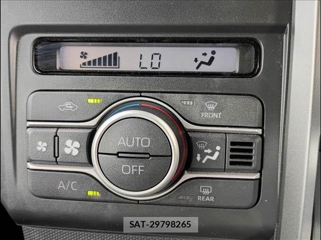 Daihatsu TAFT 2025-01 8102195-8