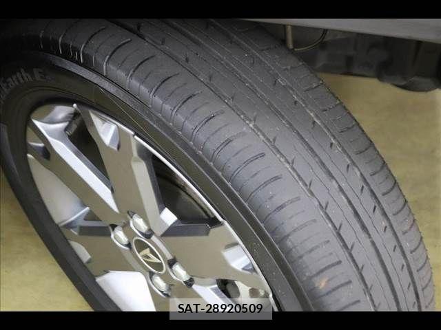 Daihatsu TAFT 2021-12 8102191-24