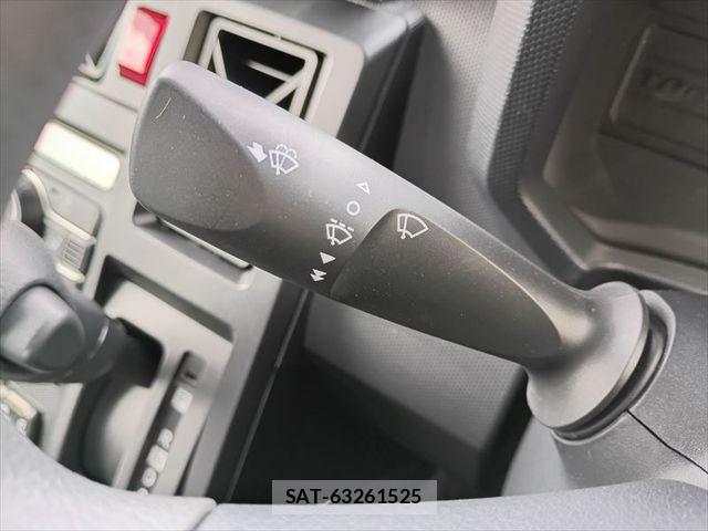 Daihatsu TAFT 2020-11 8102197-22