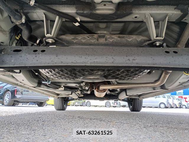 Daihatsu TAFT 2020-11 8102197-6