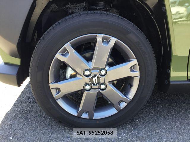 Daihatsu TAFT 2023-09 8102177-22