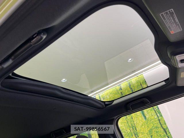 Daihatsu TAFT 2025-05 8102182-5
