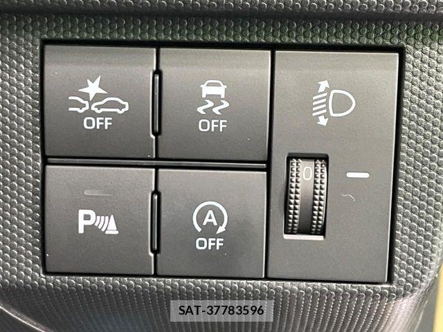 Daihatsu TAFT 2024-11 8102193-6