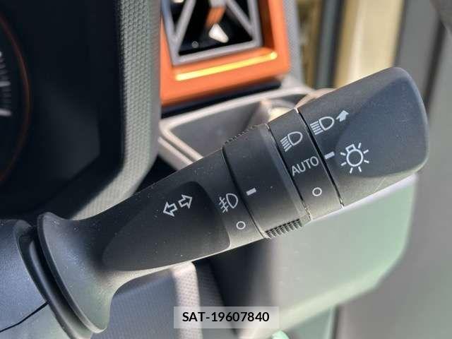 Daihatsu TAFT 2025-04 8102186-14