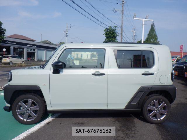 Daihatsu TAFT 2026-03 8102172-4