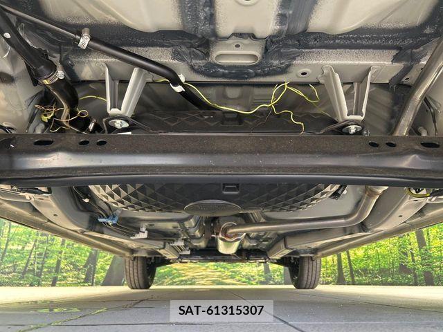 Daihatsu TAFT 2026-02 8102183-18