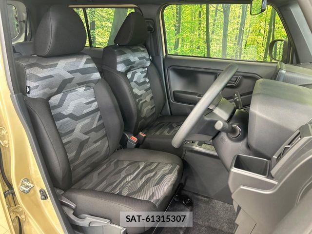Daihatsu TAFT 2026-02 8102183-7