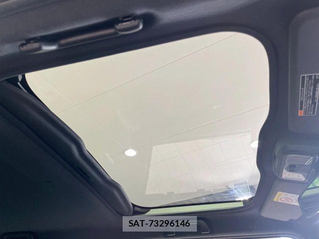Daihatsu TAFT 2021-11 8102190-2