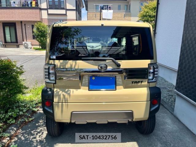 Daihatsu TAFT 2023-09 8132593-4