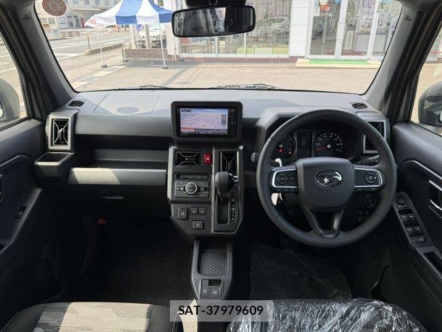 Daihatsu TAFT 2025-07 8132579-1