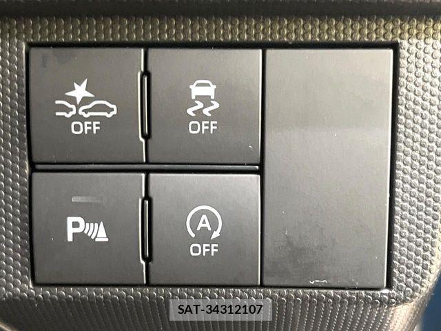 Daihatsu TAFT 2023-03 8132584-5
