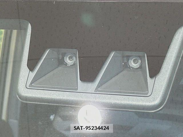 Daihatsu TAFT 2023-10 8132596-5