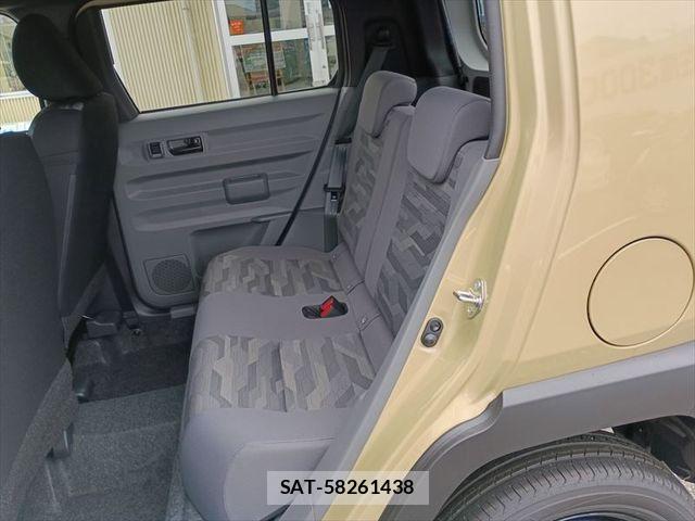 Daihatsu TAFT 2025-07 8132604-12