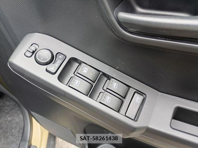 Daihatsu TAFT 2025-07 8132604-25