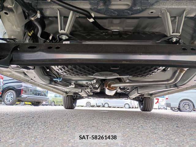 Daihatsu TAFT 2025-07 8132604-6