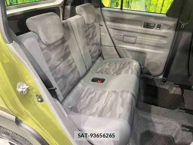 Daihatsu TAFT 2021-12 8146812-8