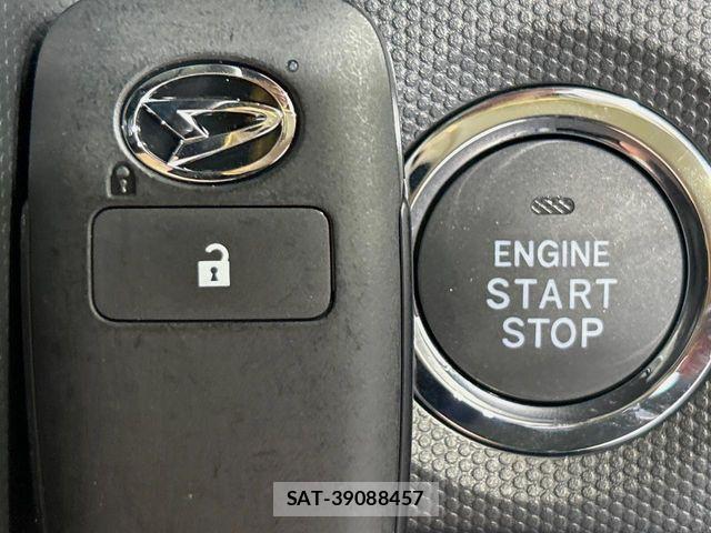 Daihatsu TAFT 2025-10 8146811-6