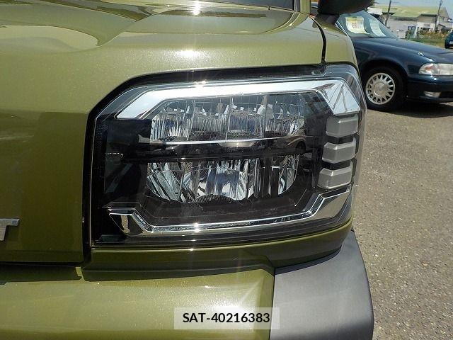 Daihatsu TAFT 2021-06 8210535-9