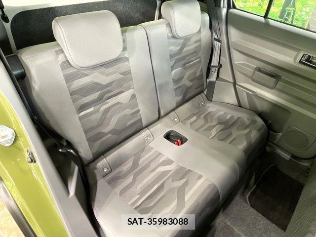 Daihatsu TAFT 2021-02 8210528-8