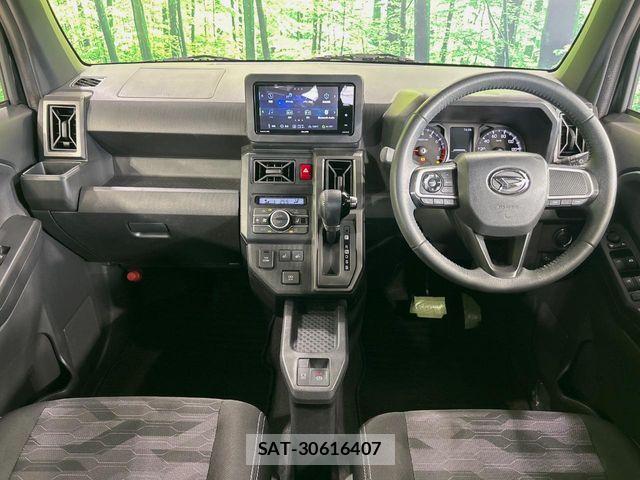 Daihatsu TAFT 2021-09 8210533-1