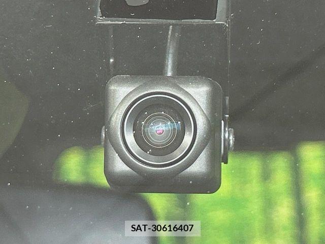 Daihatsu TAFT 2021-09 8210533-6