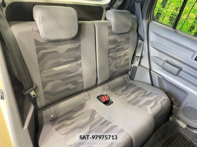 Daihatsu TAFT 2021-11 8210522-8