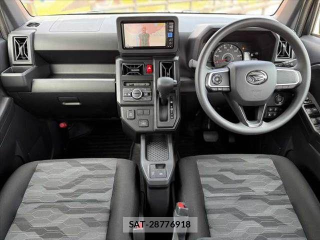 Daihatsu TAFT 2025-02 8210540-1