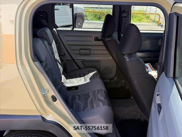 Daihatsu TAFT 2020-06 8210543-17