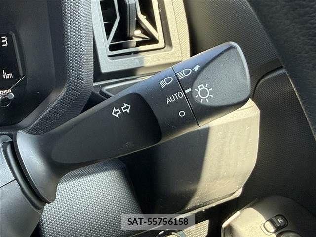 Daihatsu TAFT 2020-06 8210543-25